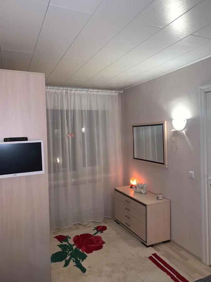 Riverside Apartment Paernu Luaran gambar